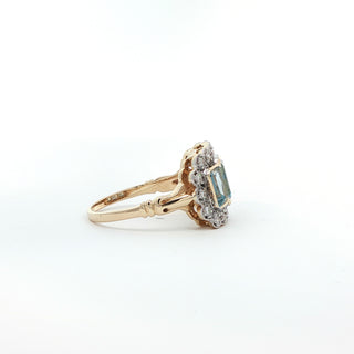 9KT YELLOW GOLD SKY BLUE TOPAZ DIAMOND RING