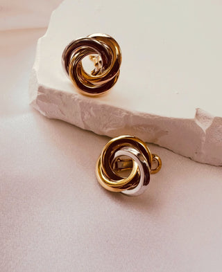 9KT YELLOW GOLD EARRINGS. CODE GR021