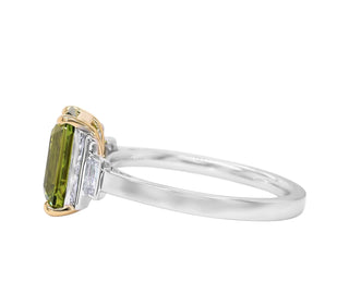 18KT WYG OLIVE GREEN TOURMALINE AND DIAMOND RING