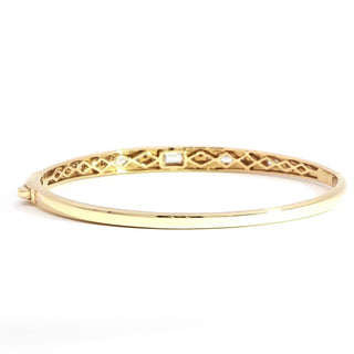 18KT YELLOW GOLD DIAMOND BANGLE