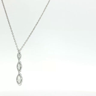 18K WHITE GOLD DIAMOND PENDANT