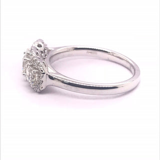 18 Kt White Gold Diamond Ring