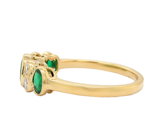 18KT YG EMERALD AND DIAMOND RING