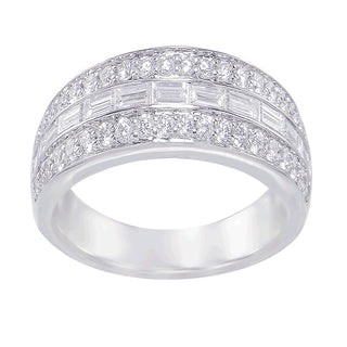 18 Kt White Gold Diamond Ring