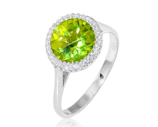 18 Kt White Gold Peridot and Diamond Ring
