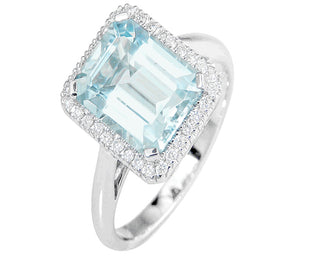 18 Kt White Gold Fine Aquamarine and Diamond Ring