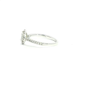 PLATINUM DIAMOND ENGAGEMENT RING