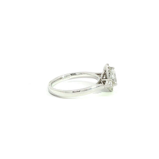 PLATINUM DIAMOND ENGAGEMENT RING