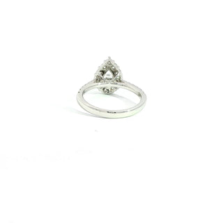 PLATINUM DIAMOND ENGAGEMENT RING