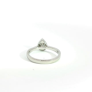 PLATINUM DIAMOND ENGAGEMENT RING