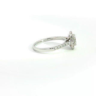 PLATINUM DIAMOND ENGAGEMENT RING