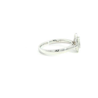 PLATINUM DIAMOND ENGAGEMENT RING