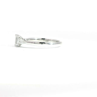 PLATINUM DIAMOND RING