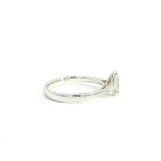 PLATINUM DIAMOND ENGAGEMENT RING