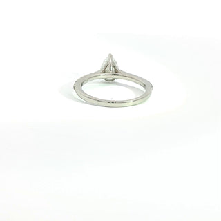 PLATINUM DIAMOND ENGAGEMENT RING
