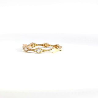 18K YELLOW GOLD DIAMOND RING
