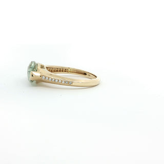 9KT YELLOW GOLD GREEN AMETHYST DIAMOND RING