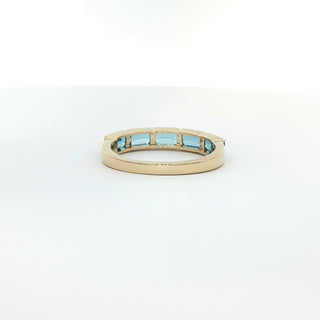 9KT YELLOW GOLD BLUE TOPAZ RING