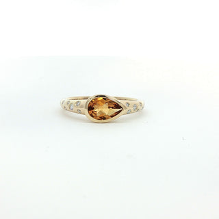 9KT YELLOW GOLD CITRINE DIAMOND RING