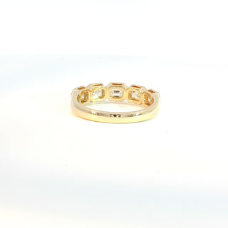 18K YELLOW GOLD DIAMOND RING