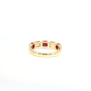 18K YELLOW GOLD RUBY DIAMOND RING