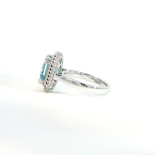 18K WHITE GOLD AQUAMARINE SAPPHIRE DIAMOND RING