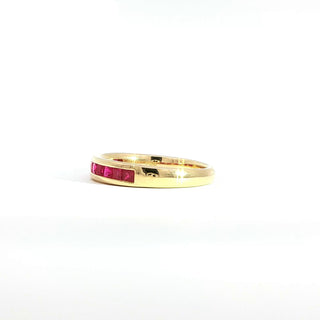 18K YELLOW GOLD RUBY RING