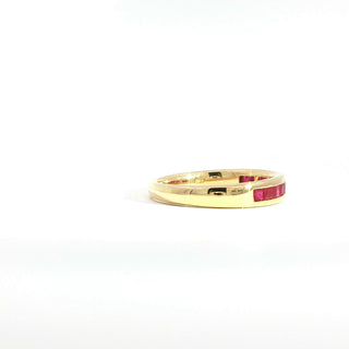 18K YELLOW GOLD RUBY RING